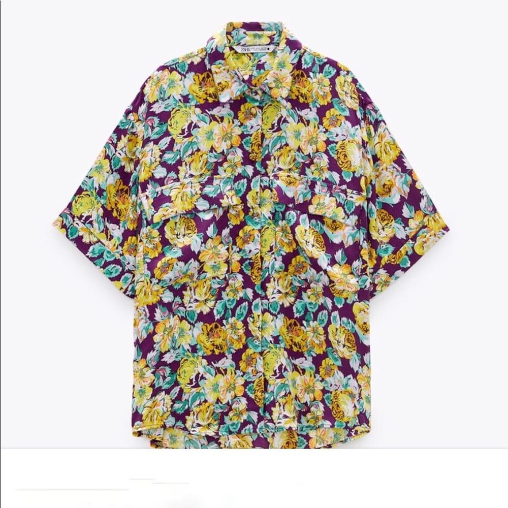 <NWT>Zara Flower Button Up Shirt